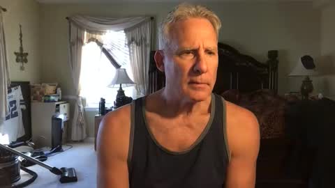 peacemakerone1 online show from 01-06-26, 08:45