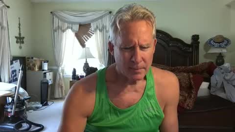 peacemakerone1 online show from 05-09-26, 06:13