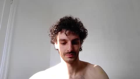 Snapshot of peachcreamcouple chatting on 09-25-25, 05:22 Lexy Peach online show from 09-25-25, 05:22