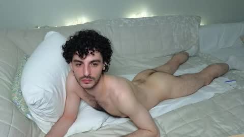 Snapshot of peachcreamcouple chatting on 10-06-25, 01:25 Lexy Peach online show from 10-06-25, 01:25