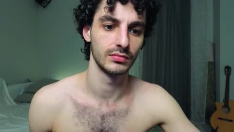 Snapshot of peachcreamcouple chatting on 10-28-25, 08:33 Lexy Peach online show from 10-28-25, 08:33