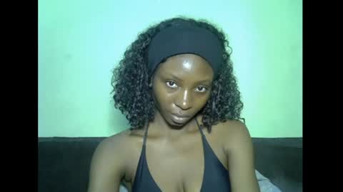Snapshot of peachglowx chatting on 07-20-26, 08:55 Nicki online show from 07-20-26, 08:55
