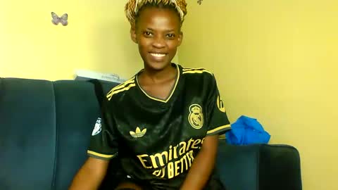 peachie online show from 09-12-25, 12:11