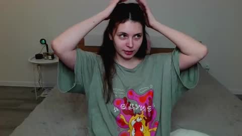 Peachy online show from 01-31-25, 05:32