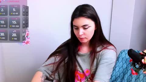 Peachy online show from 11-25-25, 04:18