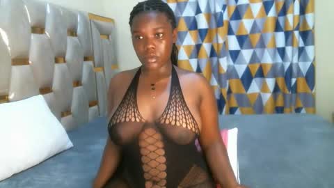 Peachy online show from 11-11-25, 01:11