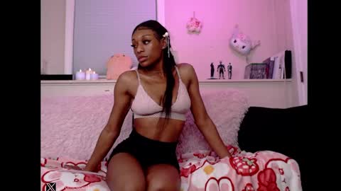 peachypeachgirl online show from 01-02-25, 04:30