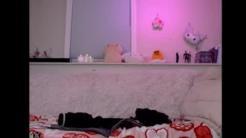 peachypeachgirl online show from 01-03-25, 03:49