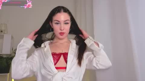 Chloe online show from 10-11-25, 02:04