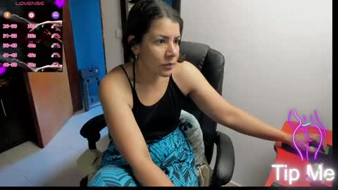 Tangerine Penaut online show from 04-12-26, 09:53