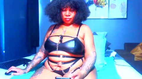 Pearl online show from 02-25-25, 04:46