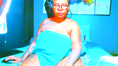 Pearl online show from 03-08-25, 10:24