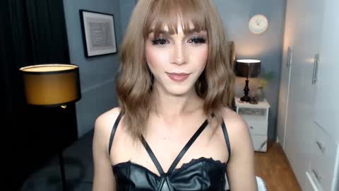 Pearl online show from 01-08-25, 03:07