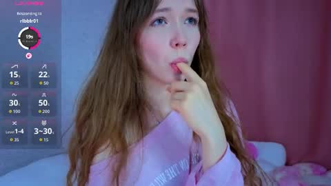 pearly_peach_ online show from 06-20-26, 12:14