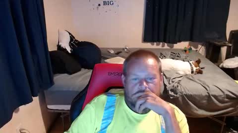 pecker40 online show from 09-12-25, 04:45