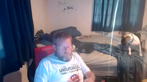 pecker40 online show from 06-06-26, 07:29