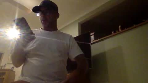 Snapshot of pedro________8 chatting on 02-18-25, 09:54 pedro________8 online show from 02-18-25, 09:54