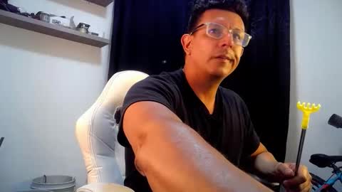 Pedro online show from 04-24-26, 03:42