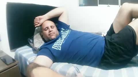 Snapshot of pedrofalfan chatting on 03-21-26, 02:27 Pedro online show from 03-21-26, 02:27