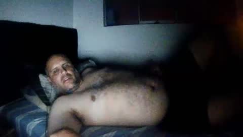 Snapshot of pedrofalfan chatting on 03-22-26, 04:49 Pedro online show from 03-22-26, 04:49