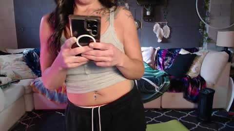 NEXT CHILL SESH  1130 930pm -ish PEEK online show from 12-16-25, 03:17