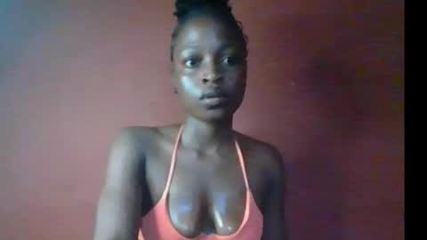 Snapshot of peetyface chatting on 07-08-26, 07:24 Lizzy online show from 07-08-26, 07:24