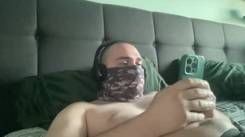 Snapshot of pelao2007 chatting on 01-13-26, 11:32 easy cum online show from 01-13-26, 11:32