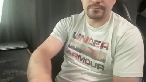 Snapshot of pelao2007 chatting on 02-03-26, 11:48 easy cum online show from 02-03-26, 11:48