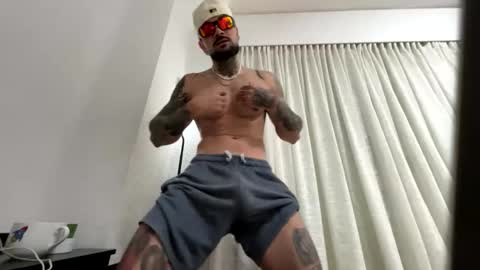 penebunny online show from 12-18-25, 07:47