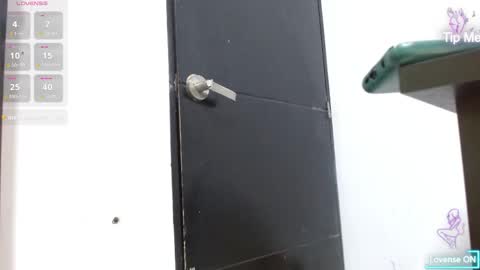 penelope_29 online show from 09-30-25, 02:49