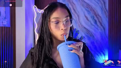 penelope online show from 05-22-26, 03:46