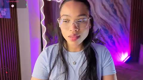 penelope online show from 05-23-26, 03:23