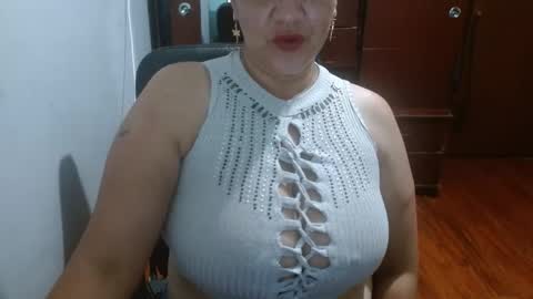 Snapshot of penelopefuckass chatting on 10-10-25, 04:22 penelopefuckass online show from 10-10-25, 04:22