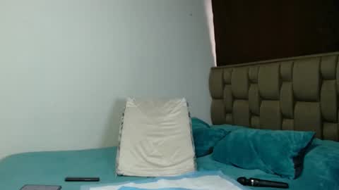 penelopemist online show from 09-19-25, 10:10