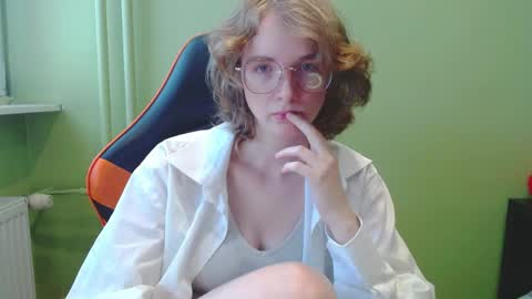 Penny online show from 05-12-26, 06:32