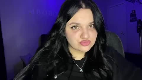 penny_perry online show from 04-18-26, 07:07