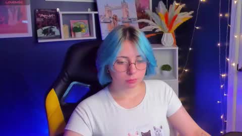 penny online show from 10-20-25, 02:01