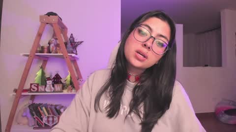 Sarah Ana Banana online show from 12-30-24, 01:26