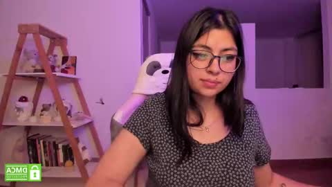 Sarah Ana Banana online show from 02-20-25, 05:01