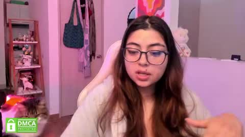 Snapshot of perfect__ana chatting on 07-07-26, 12:31 Sarah Ana Banana online show from 07-07-26, 12:31