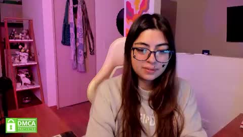 Snapshot of perfect__ana chatting on 07-17-26, 01:45 Sarah Ana Banana online show from 07-17-26, 01:45