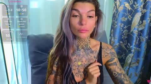 Snapshot of perfecttbaby77n chatting on 10-03-25, 09:28 Anna online show from 10-03-25, 09:28
