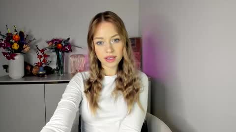 Snapshot of perfectxcindy chatting on 02-13-26, 06:31 Cindy online show from 02-13-26, 06:31