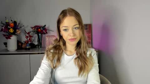 Snapshot of perfectxcindy chatting on 02-19-26, 06:31 Cindy online show from 02-19-26, 06:31