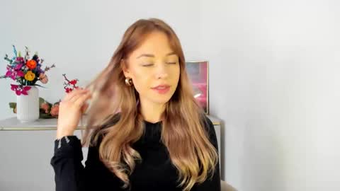 Snapshot of perfectxcindy chatting on 03-18-26, 06:27 Cindy online show from 03-18-26, 06:27