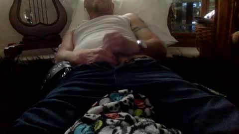 Snapshot of pergatoryhollarboys chatting on 10-26-25, 02:01 GOON MASTER online show from 10-26-25, 02:01