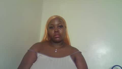 Snapshot of periwinkle200 chatting on 05-13-26, 07:22 wilia online show from 05-13-26, 07:22