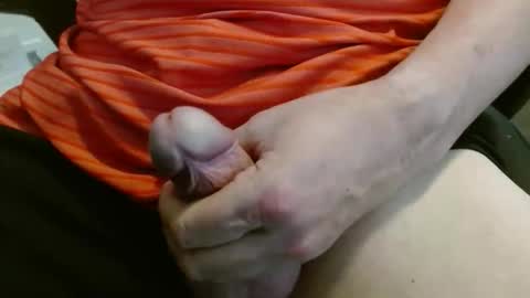 Snapshot of perkiemann1956 chatting on 05-11-26, 12:33 Jackman online show from 05-11-26, 12:33