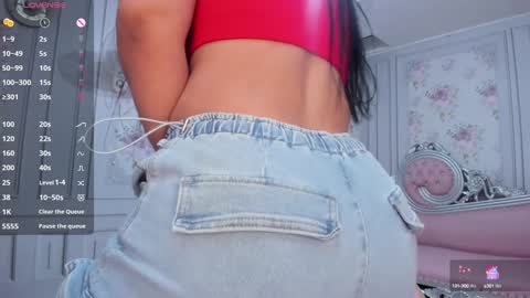 PERLA online show from 12-19-24, 08:55