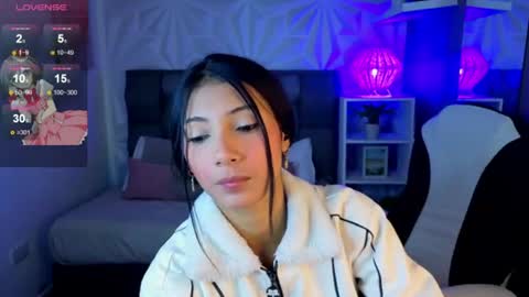  PERLA online show from 06-15-26, 12:29